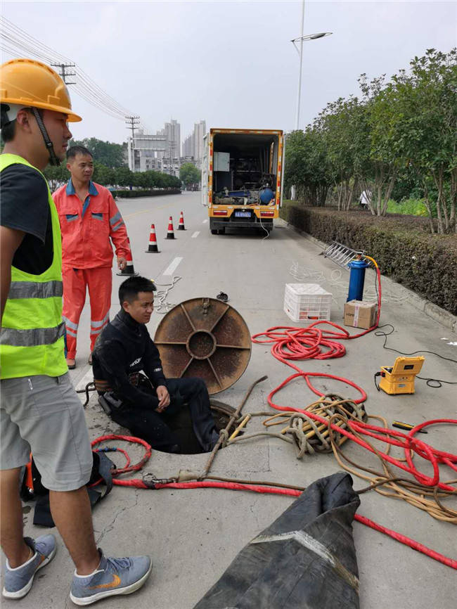 秦都翻衬法管道修复技术主要工序
